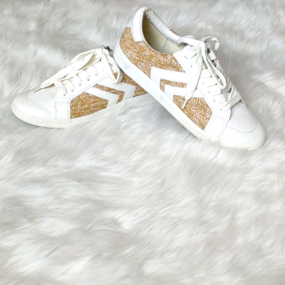 Dolce vita sneakers
